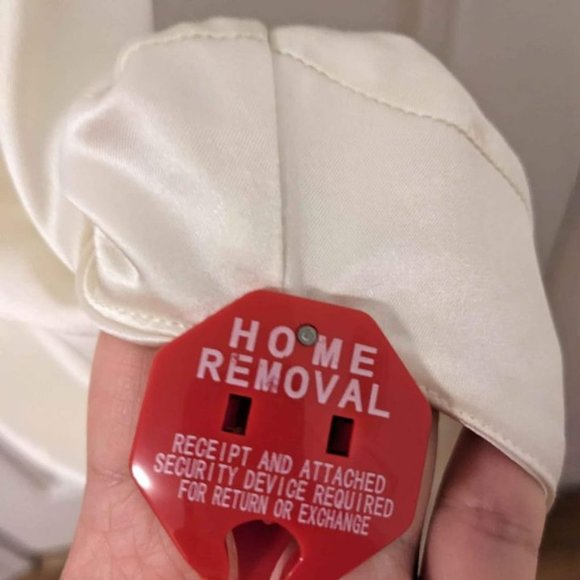 NWOT Nicholas Cut-out Satin Dress New size 6 - Picture 7 of 8